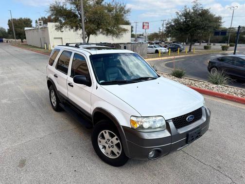 2005 Ford Escape XLT