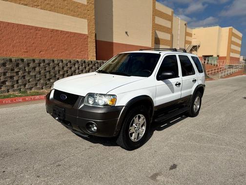 2005 Ford Escape XLT
