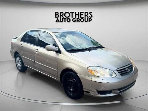 2004 Toyota Corolla LE