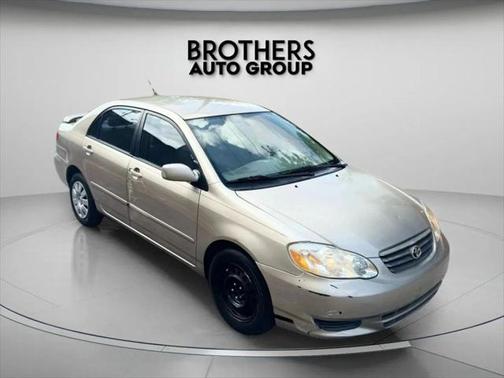 2004 Toyota Corolla LE