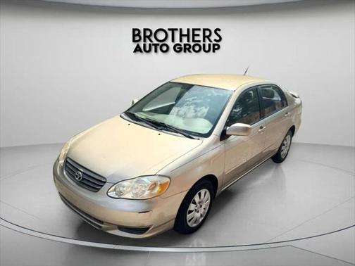 2004 Toyota Corolla LE