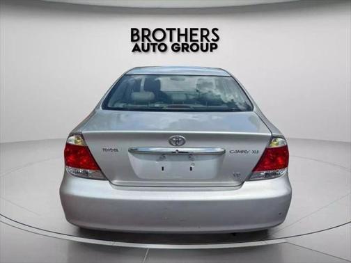 2006 Toyota Camry LE V6