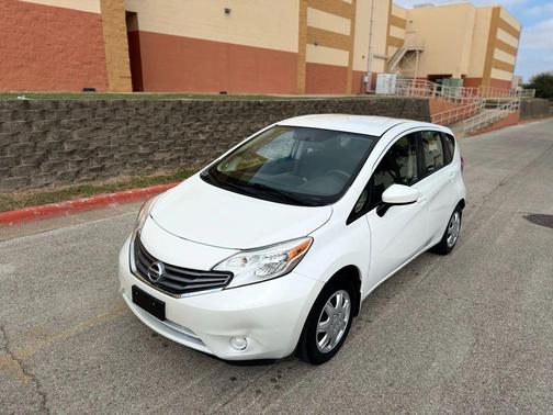 2016 Nissan Versa Note SV