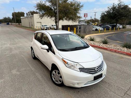 2016 Nissan Versa Note SV