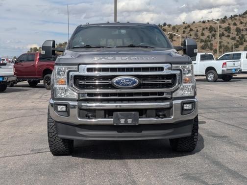 2022 Ford F-350 LARIAT SUPER DUTY