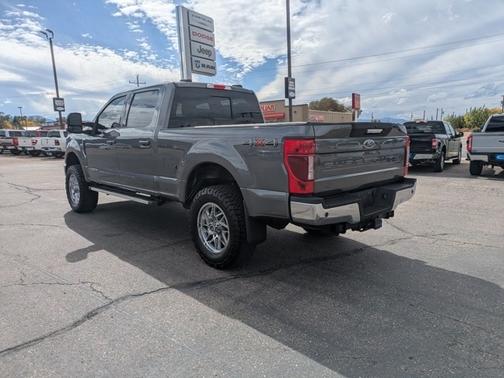 2022 Ford F-350 LARIAT SUPER DUTY