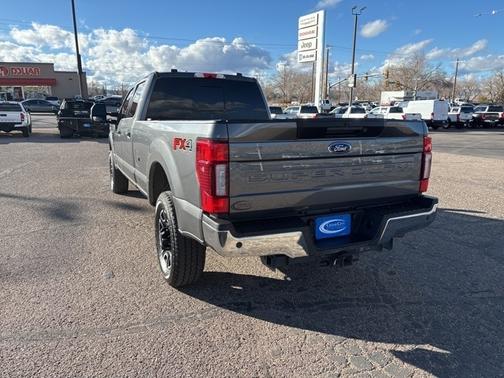 2022 Ford F-350 LARIAT SUPER DUTY