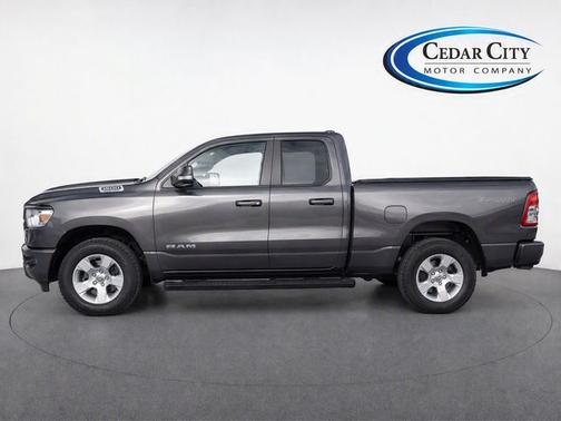 Granite Crystal Clearcoat Metallic 2022 RAM 1500 BIG HORN/LONE STAR