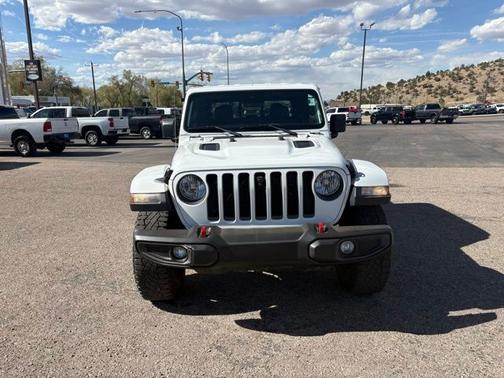 Bright White Clearcoat 2022 Jeep Gladiator RUBICON