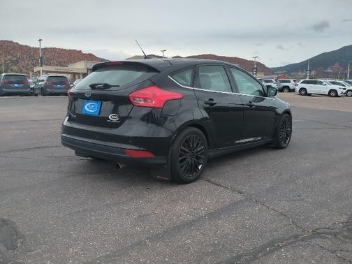 2018 Ford Focus TITANIUM