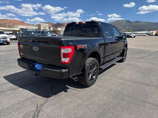 AGATE BLACK METALLIC 2022 Ford F-150 LARIAT