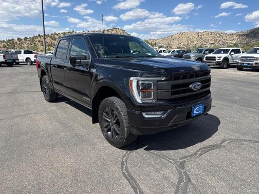 AGATE BLACK METALLIC 2022 Ford F-150 LARIAT