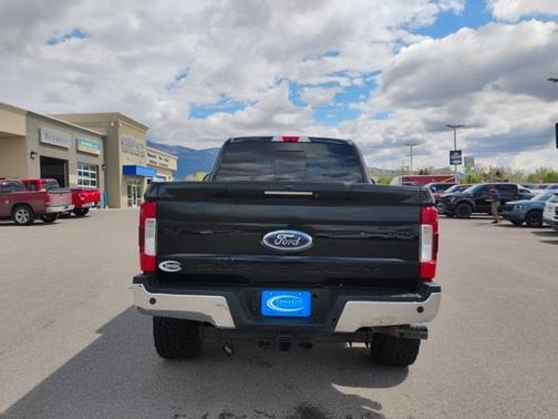 2017 Ford F-250 LARIAT
