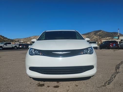 2018 Chrysler Pacifica LX