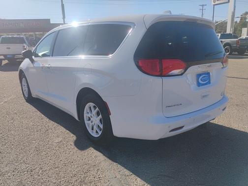2018 Chrysler Pacifica LX