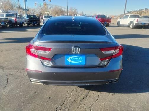 2018 Honda Accord TOURING 2.0T