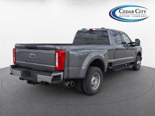 CARBONIZED GRAY 2024 Ford F-350 XLT