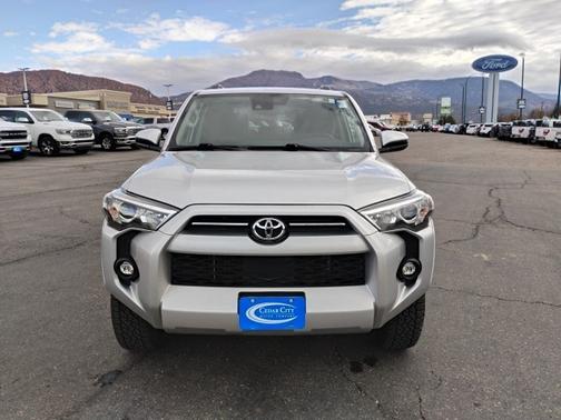 2022 Toyota 4Runner SR5