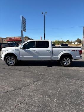 2017 Ford F-150 PLATINUM