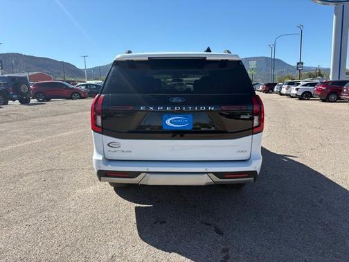 OXFORD WHITE 2025 Ford Expedition PLATINUM