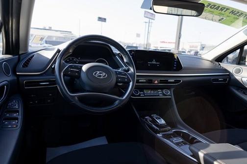 2023 Hyundai SONATA SEL