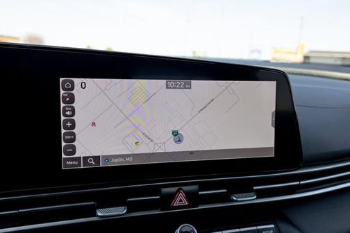 White 2023 Hyundai ELANTRA SEL