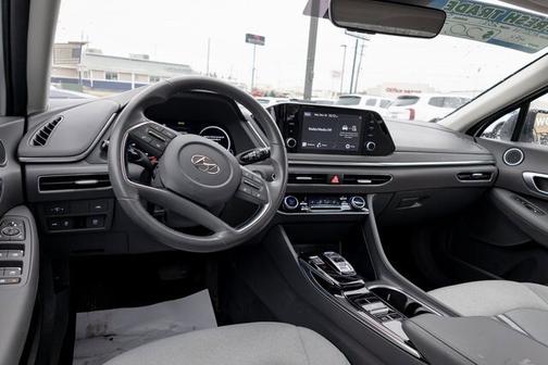 2021 Hyundai SONATA SEL