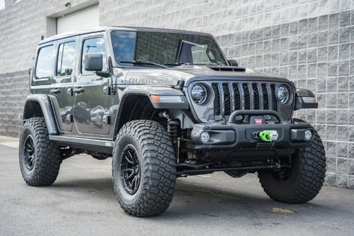 Granite Crystal Metallic Clearcoat 2021 Jeep Wrangler Unlimited Rubicon 392