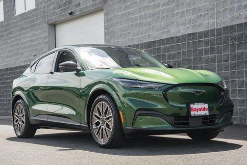 Eruption Green Metallic 2025 Ford Mustang Mach-E Premium