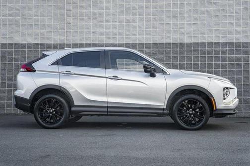 2023 Mitsubishi Eclipse Cross LE