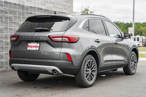 2026 Ford Escape PHEV SE