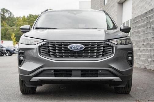 2026 Ford Escape PHEV SE