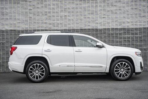 2020 GMC Acadia Denali