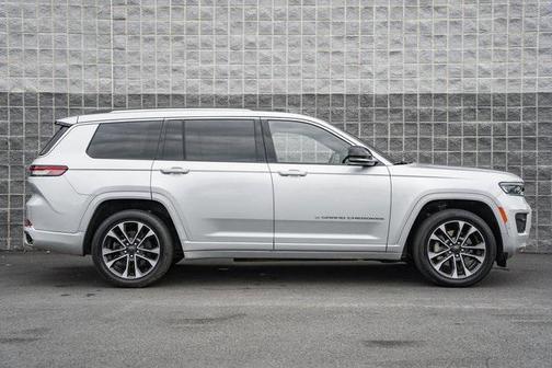 2022 Jeep Grand Cherokee L Overland