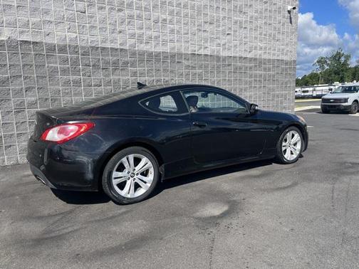 2010 Hyundai Genesis Coupe 3.8 Grand Touring
