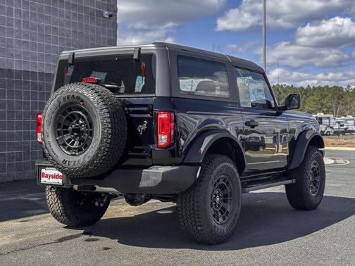 2026 Ford Bronco Base