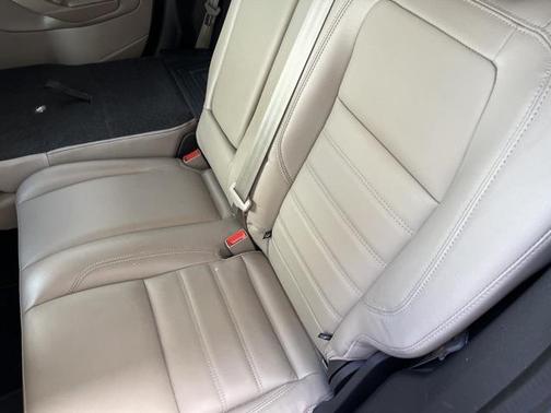 2018 Ford C-Max Hybrid Titanium