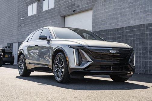 2024 Cadillac LYRIQ Sport