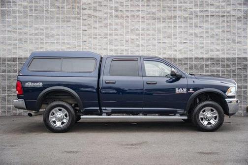 2017 RAM 2500 Tradesman Crew Cab 4x4 6'4' Box