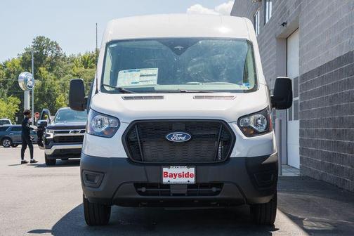 Oxford White 2026 Ford Transit-250 Base
