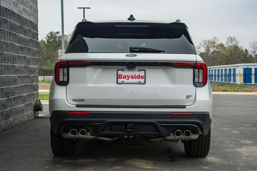 Star White Metallic Tri-Coat 2026 Ford Explorer ST