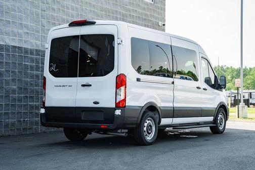 2025 Ford Transit-350 XL