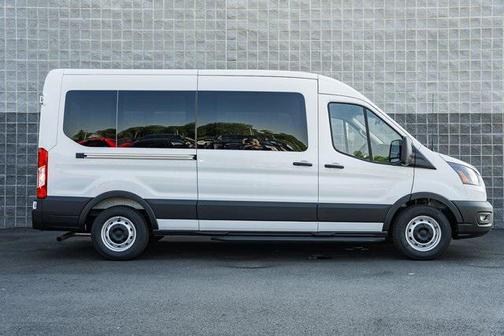 2025 Ford Transit-350 XL