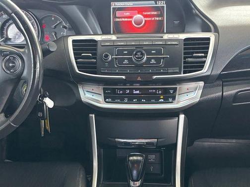 White 2014 Honda Accord Sport