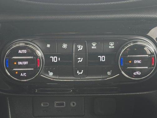 2023 Buick Encore GX Essence