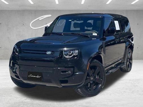 2025 Land Rover Defender P500 V8