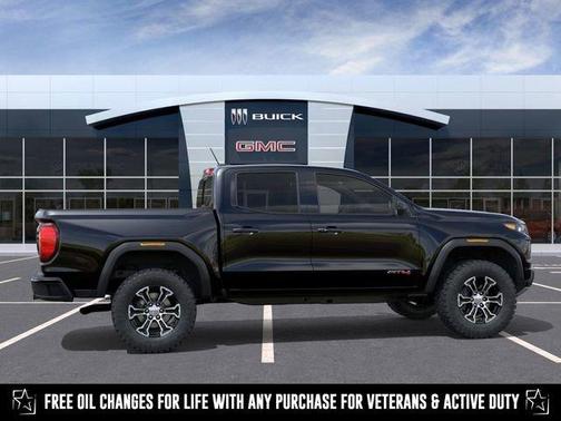 2025 GMC Canyon AT4