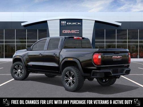 2025 GMC Canyon AT4