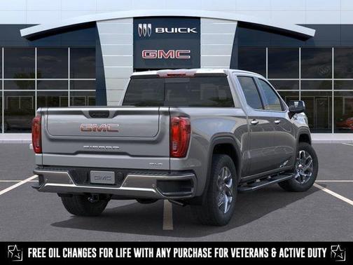 2025 GMC Sierra 1500 SLT