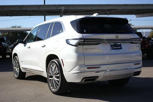 2025 Buick Enclave Avenir